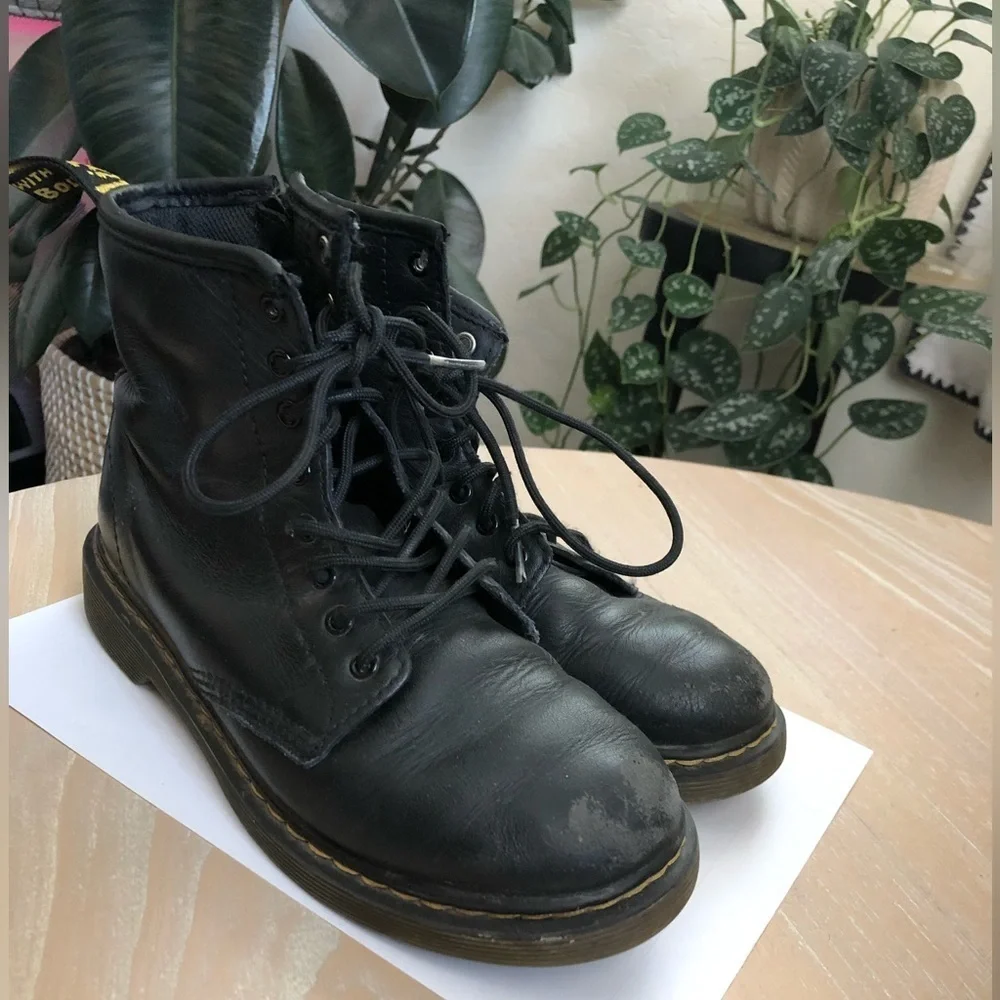 Dr. Martens|Girls size 3 black combat boots with side zip,1460J•••Used condition
